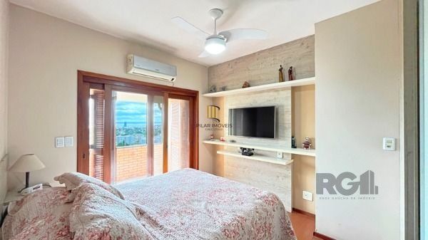 Casa 3 dormitórios no bairro Nonoai