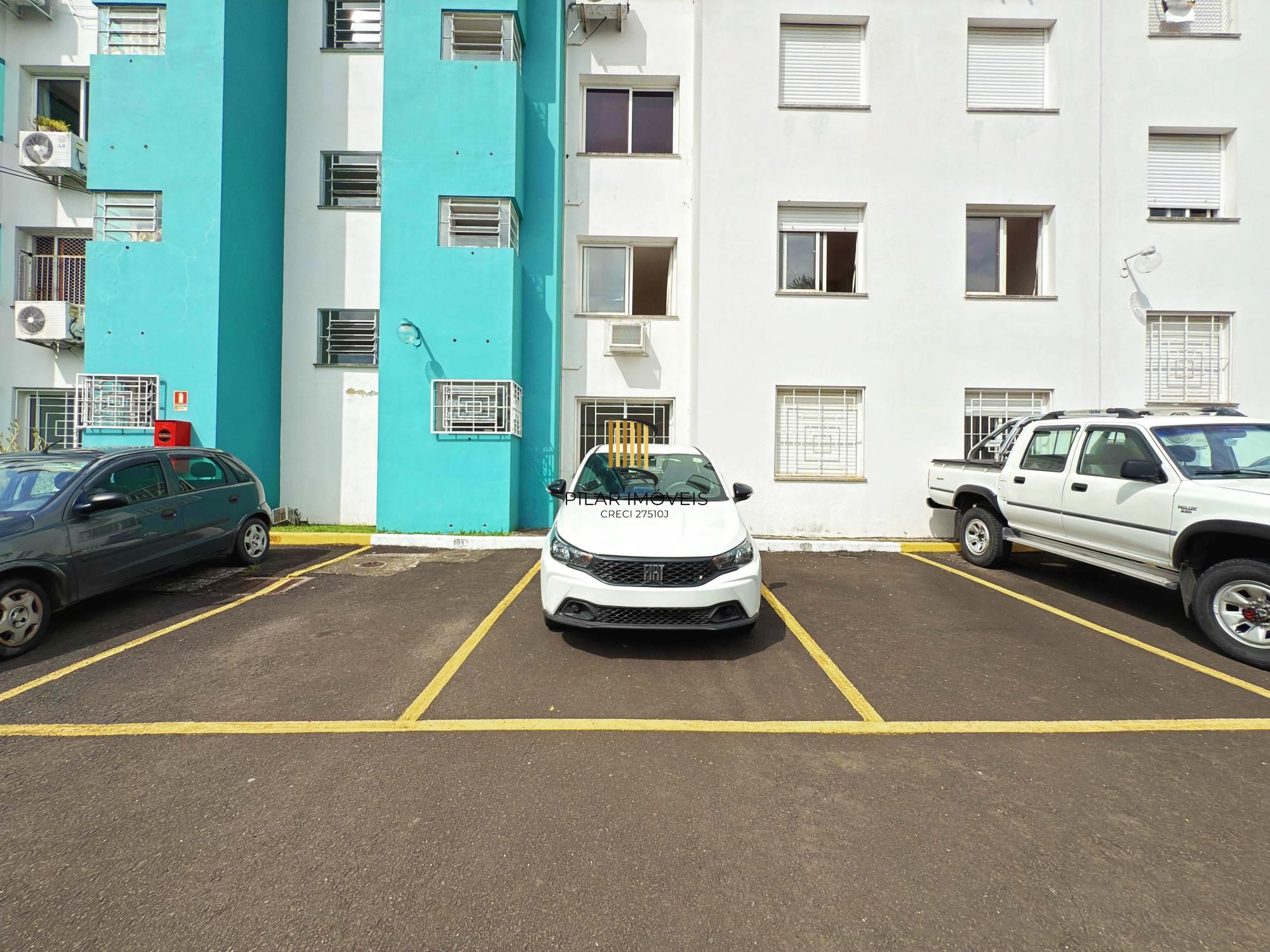 Apartamento de 2 dormitórios junto a Protásio Alves