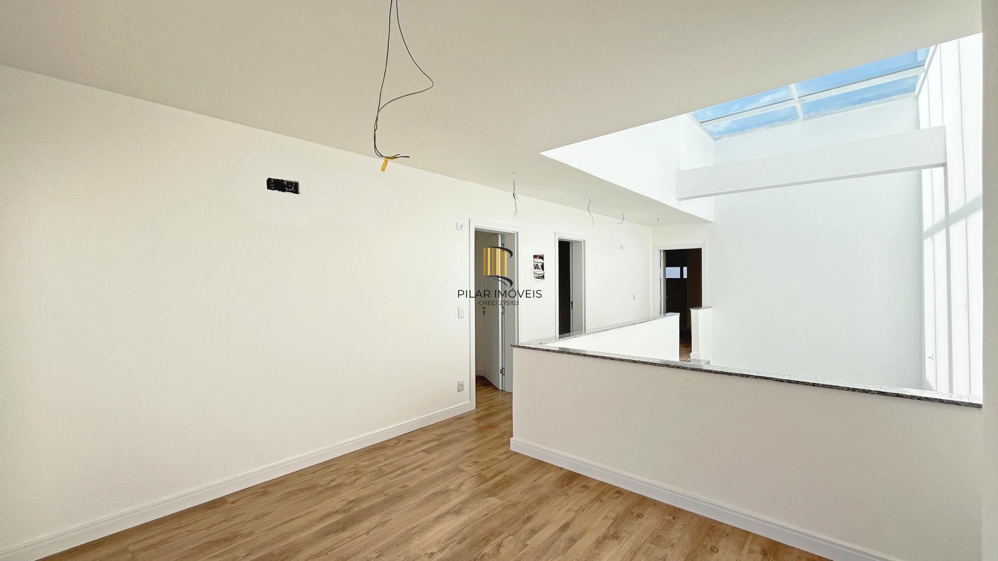 Casa 3 dormitórios no bairro Ipanema