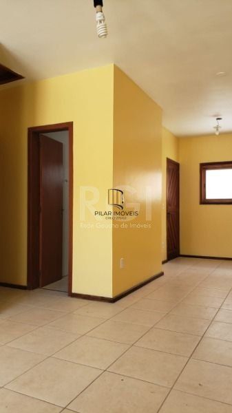 Casa para Venda - 54m², 2 dormitórios, 2 vagas - Hípica