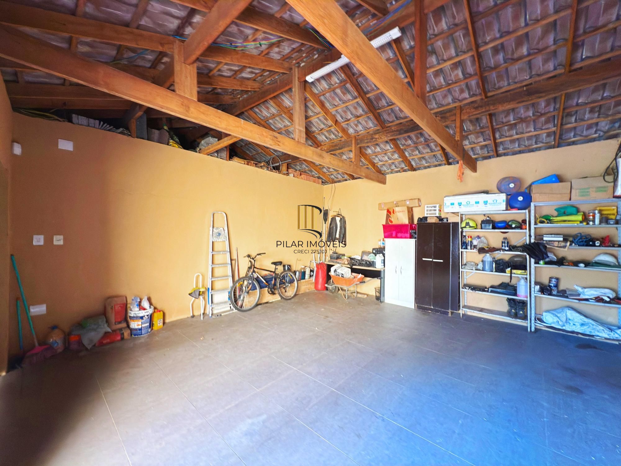 Casa 3 dormitórios no bairro Santa Tereza