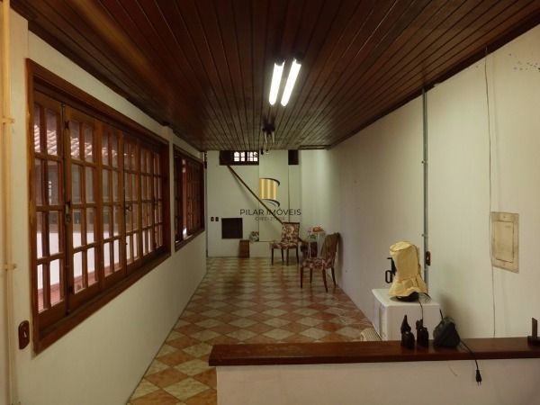 Casa para Venda - 525m², 3 dormitórios, sendo 3 suites, 4 vagas - Vila João Pessoa