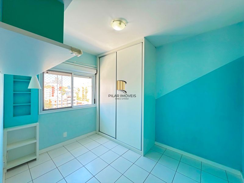 Apartamento com 2 dormitórios, 2 vagas, 65m2 coração do Menino Deus.