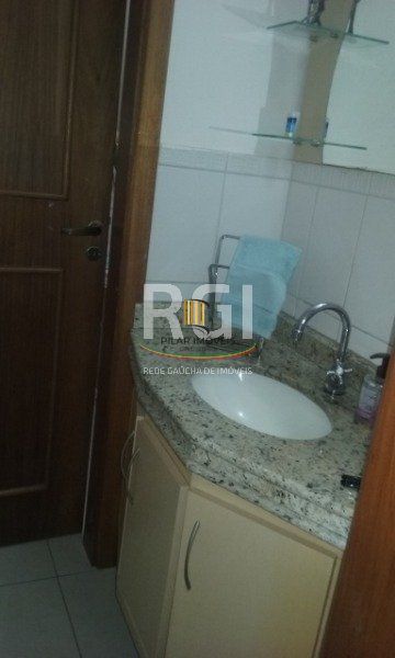 Casa Condominio para Venda - 240.5m², 3 dormitórios, sendo 1 suites, 2 vagas - Jardim Isabel