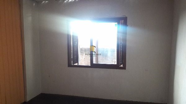 Casa para Venda - 230m², 2 dormitórios, 3 vagas - Santa Tereza