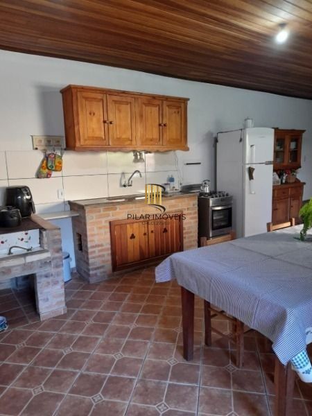 Casa 3 dormitórios no bairro Ipanema
