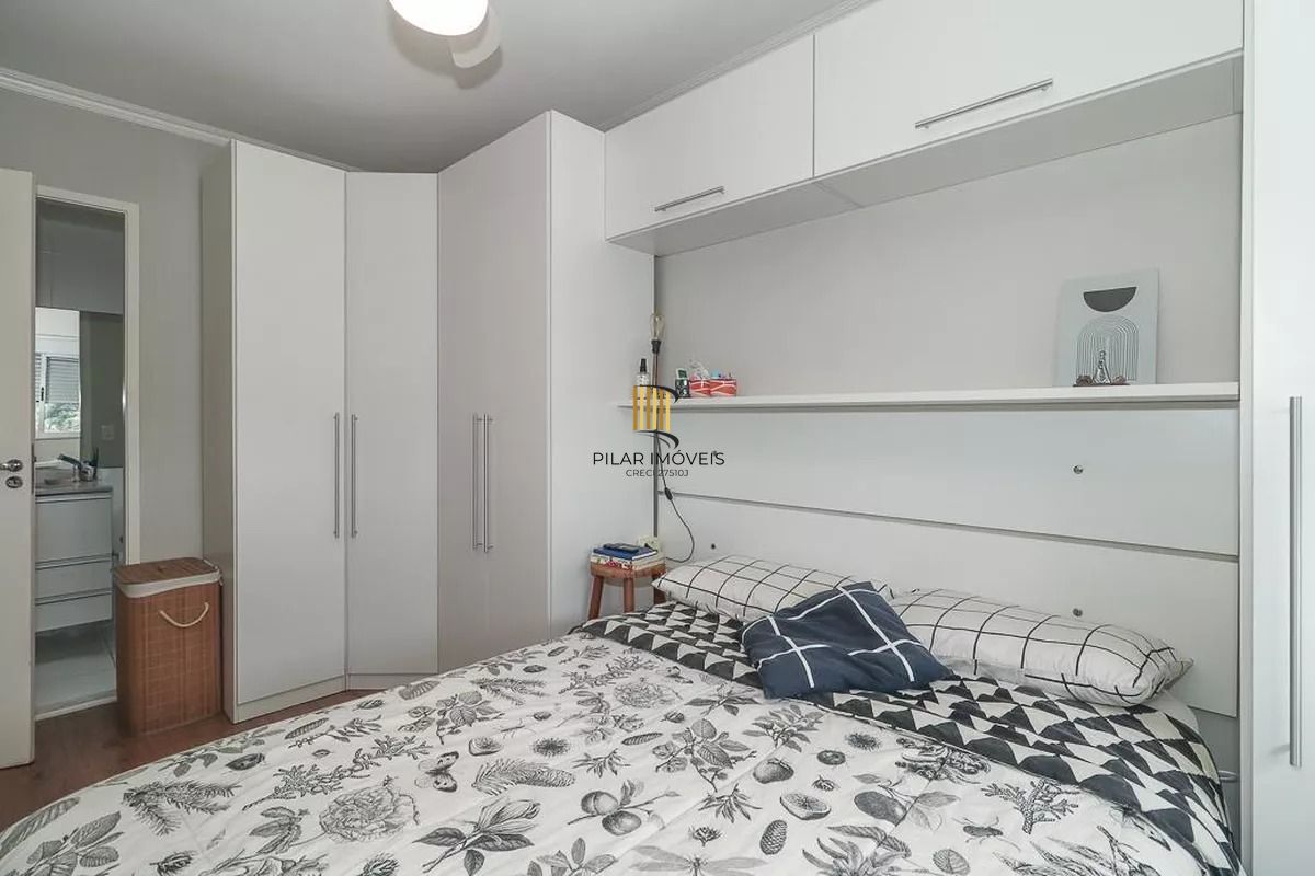 Mobiliado 2 dorm,1 suíte e vaga coberta - Ary Tarrago