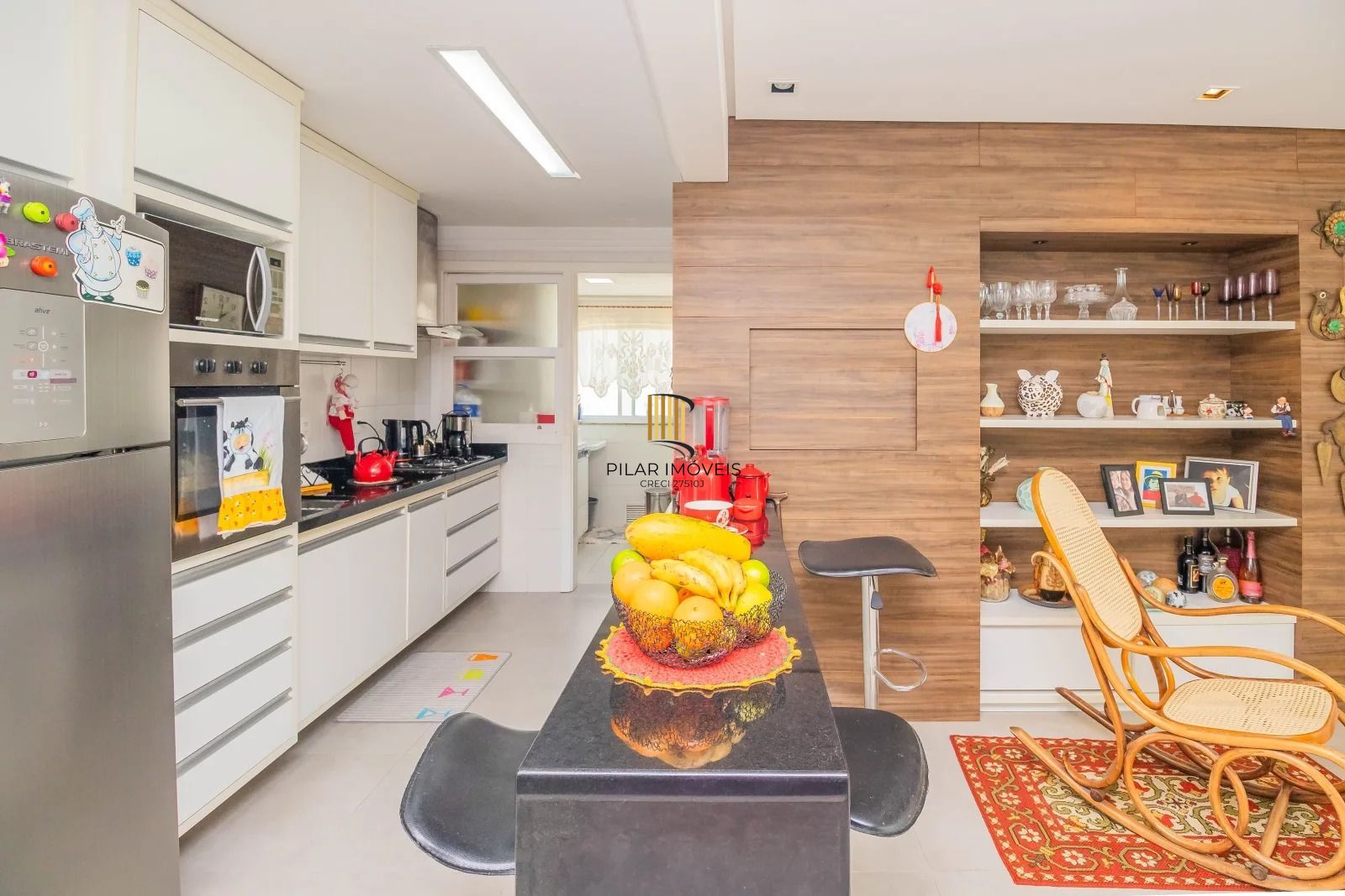 3 quartos, suíte e churrasqueira - Prox ao Hospital Conceição