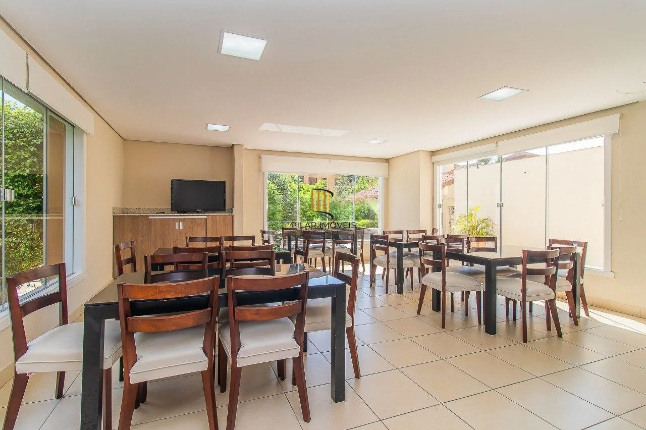 Cobertura com 3 Quartos (1 suíte) e 3 banheiros, 158 m², 2 vagas