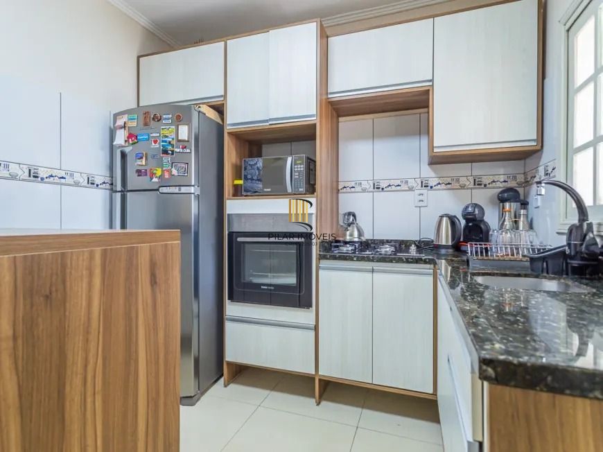 Casa sobrado, 2 dormitórios, 66m² privativos, no Jardim Leopoldina, Porto Alegre