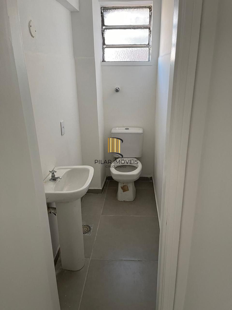 Sala Comercial 1 dormitório no bairro Centro Histórico