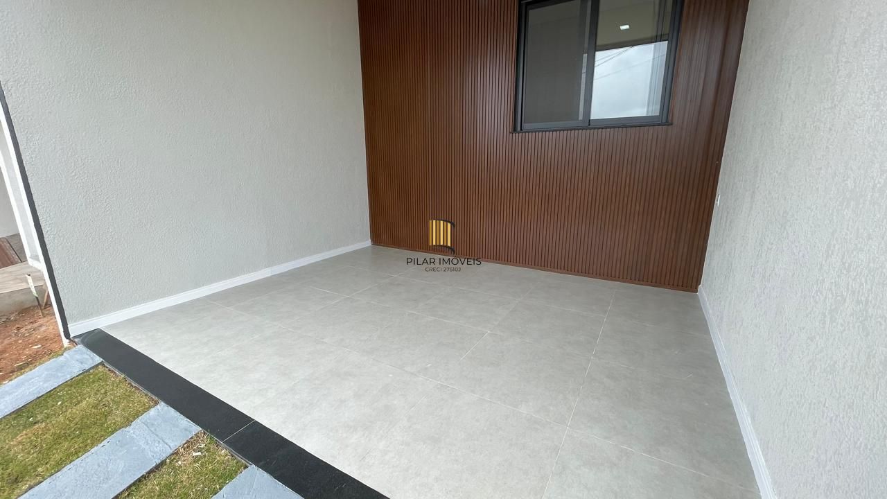 Casa em condomínio com 3 dormitórios 2 suíte 2 vagas.