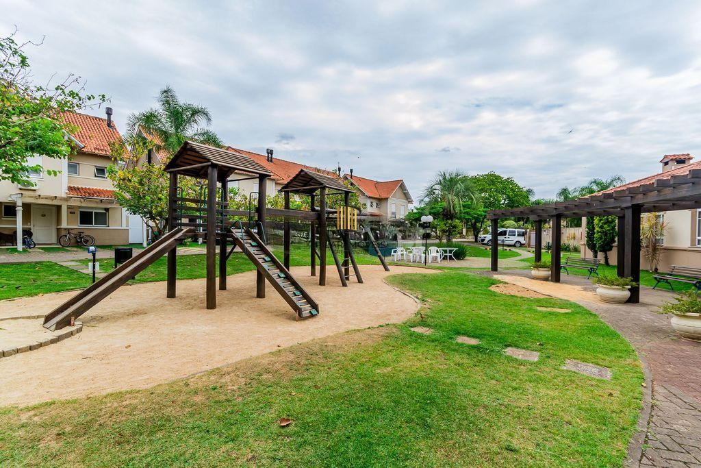Casa de Condomínio 4 dormitórios no bairro Ecoville