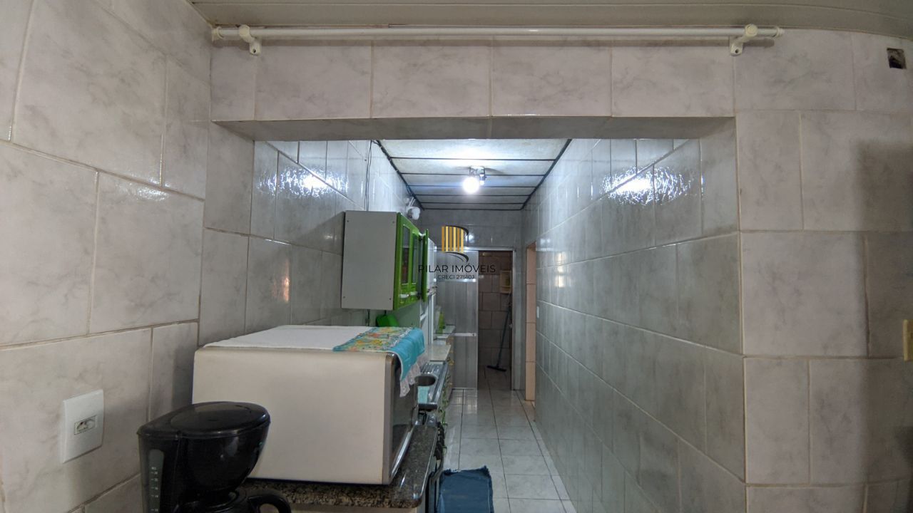 Casa com 4 dormitórios, na avenida Bernardinho Silveira Amorim, Rubem Berta