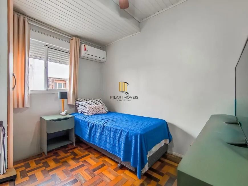 Casa com 3  Dormitórios, sacada e churrasqueira, no Bairro São João