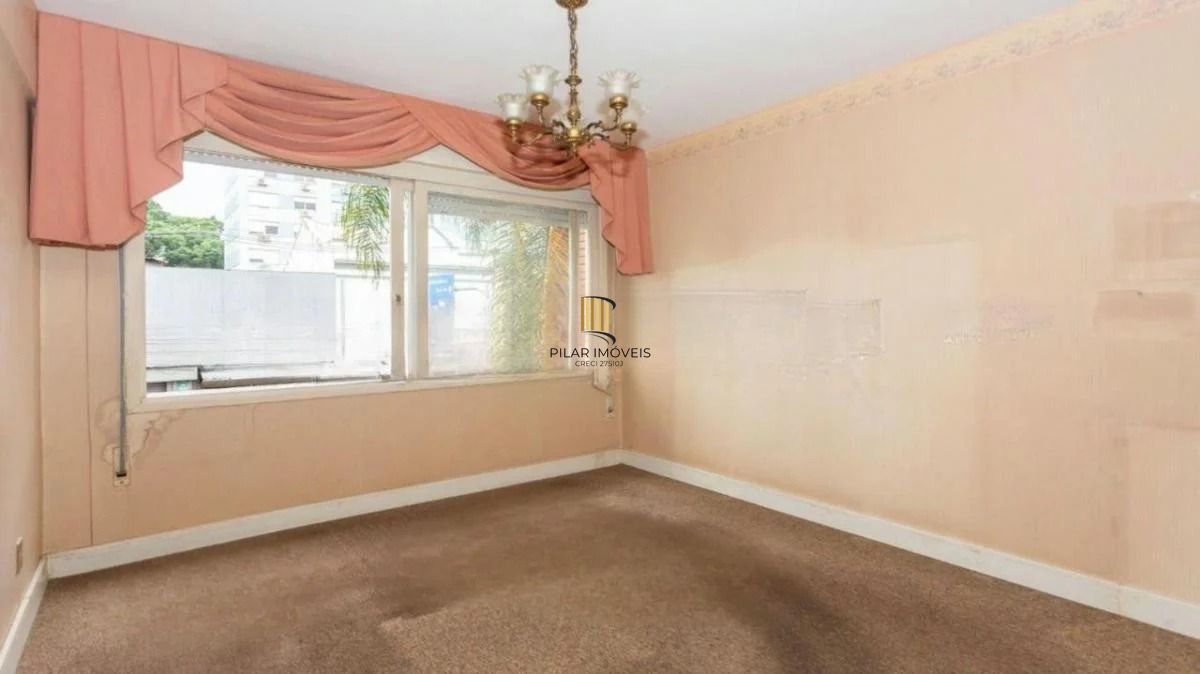 Valor abaixo do mercado  com 3 dormitórios, 1 vaga e elevador,  Floresta