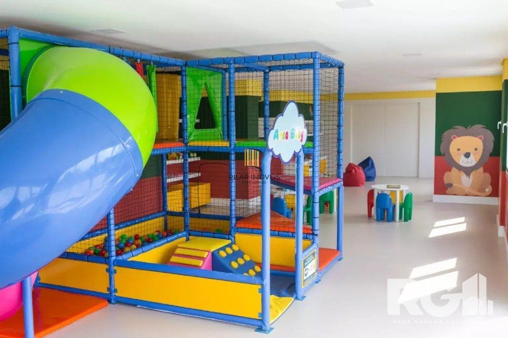 Apartamento 2 dormitórios no bairro São Sebastião