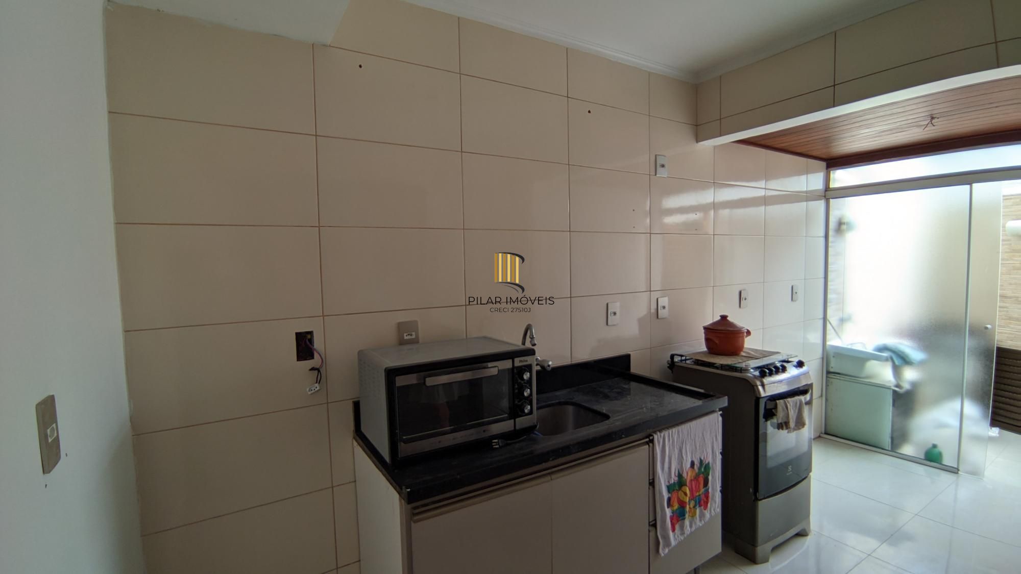 Casa de 3 Andares com Pátio e Churrasqueira Próxima ao Bourbon Country