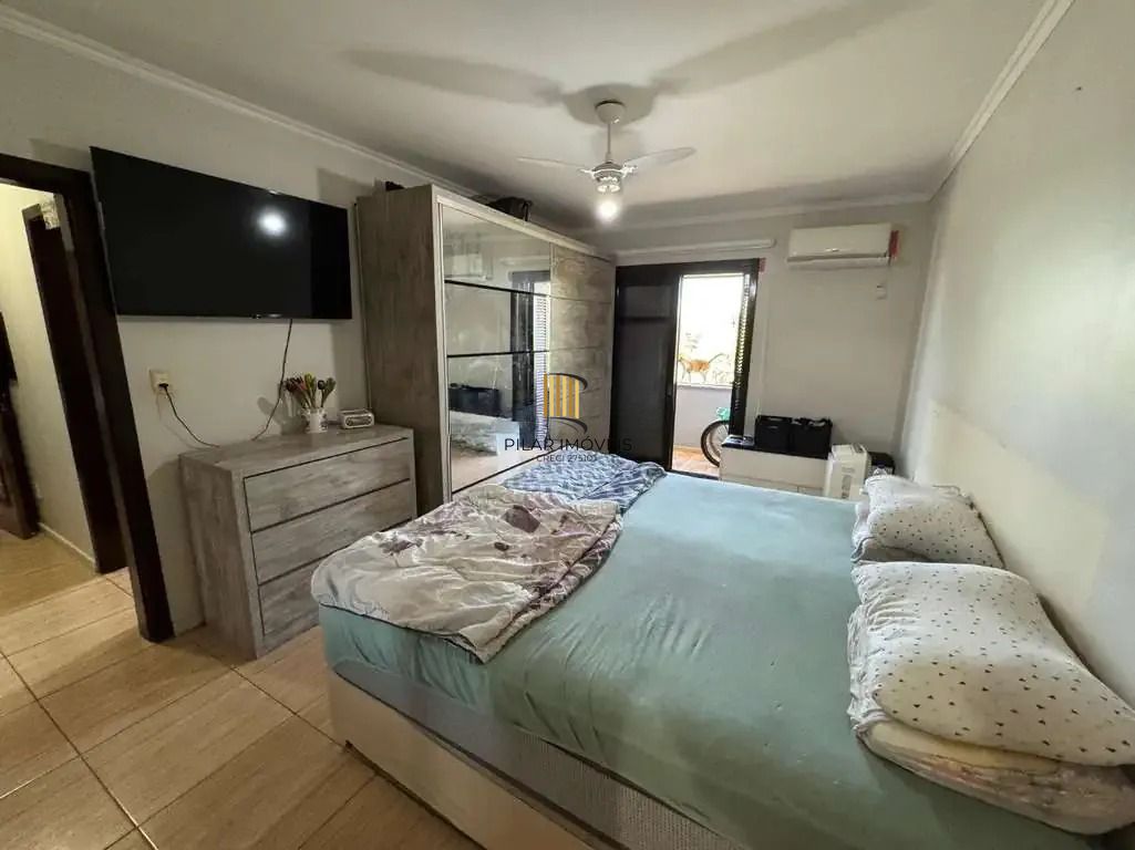 Apartamento 3 dormitórios, 131m² privativos 2 vagas, elevador -Jardim Planalto