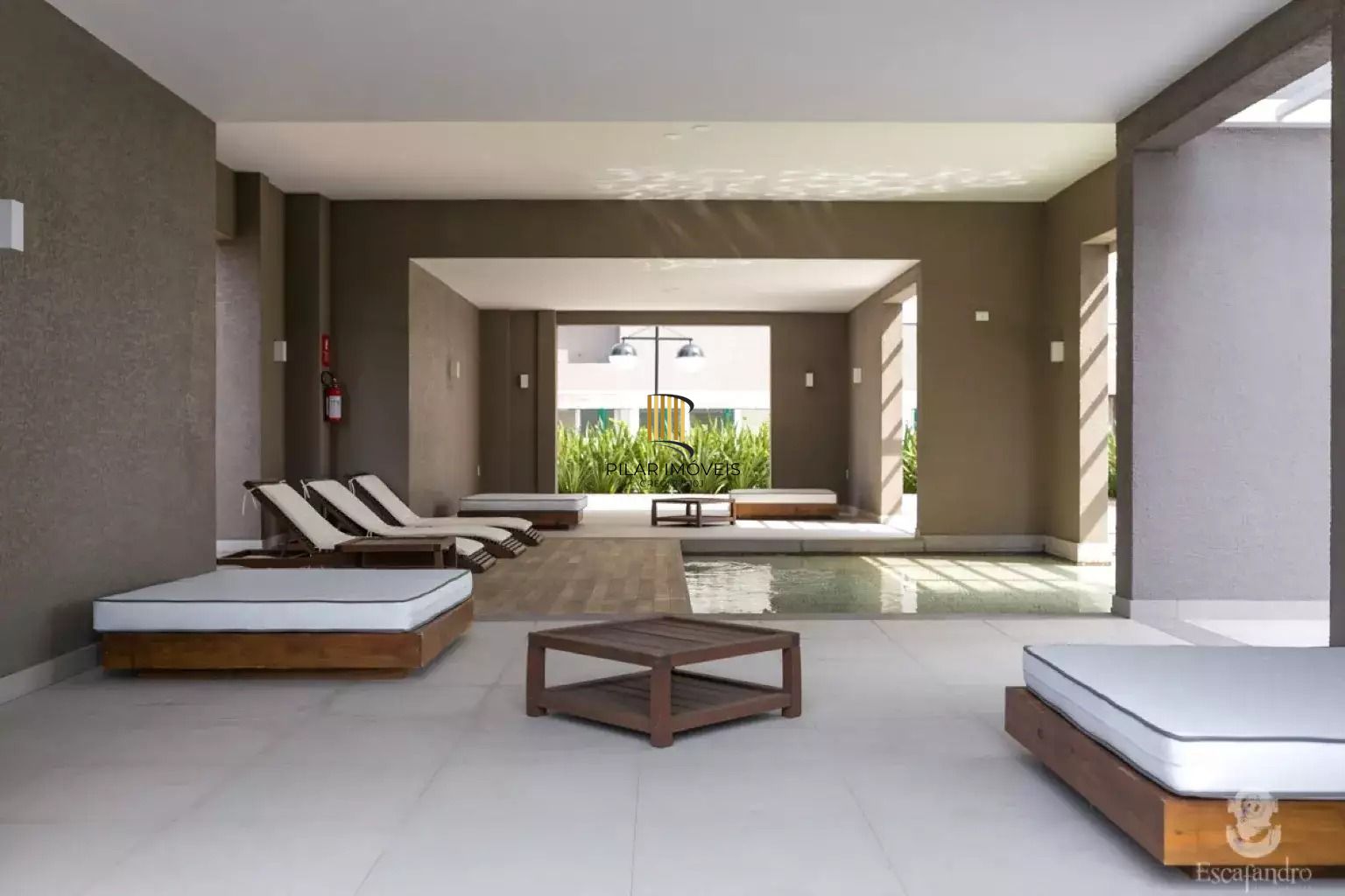 Apartamento de 2 Dormitórios, suíte, churrasqueira e 2 vagas.