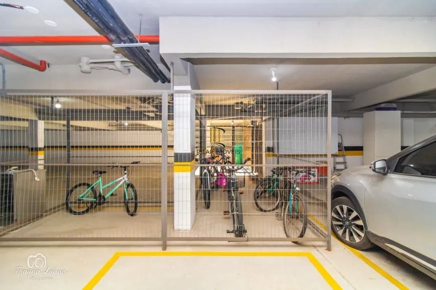 Apartamento com 2 Quartos 76m² privativos 1 vaga - Ferreira Viana Petropolis