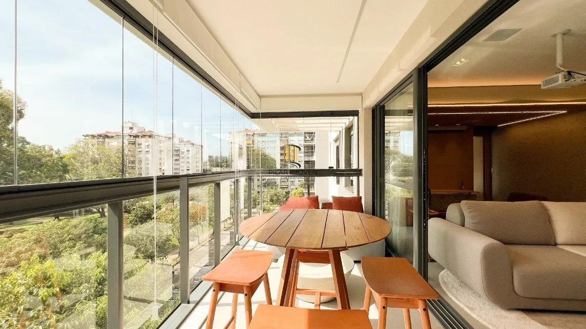 Apartamento Mobiliado com Suíte e Closet no Jardim Lindóia