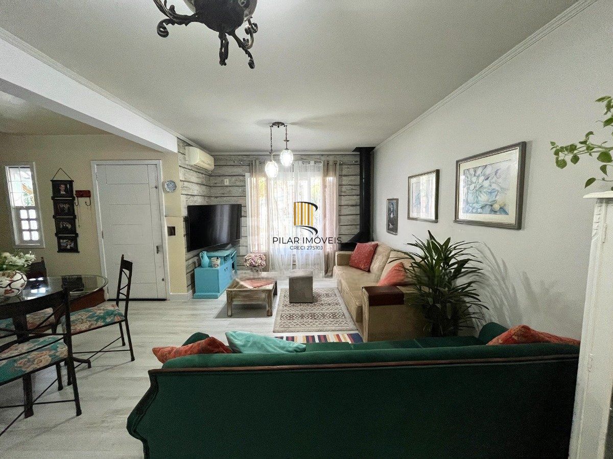 Casa com 3 dormitórios, suíte, 3 vagas de garagem. - Pilar Imóveis