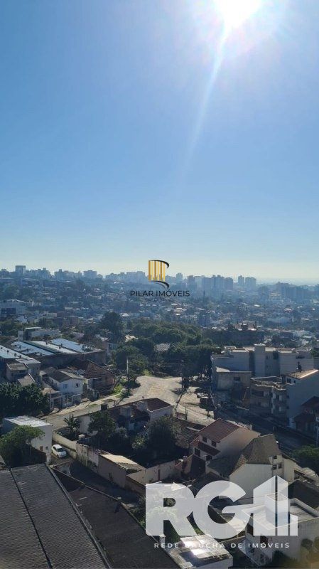 Apartamento 2 dormitórios no bairro Três Figueiras