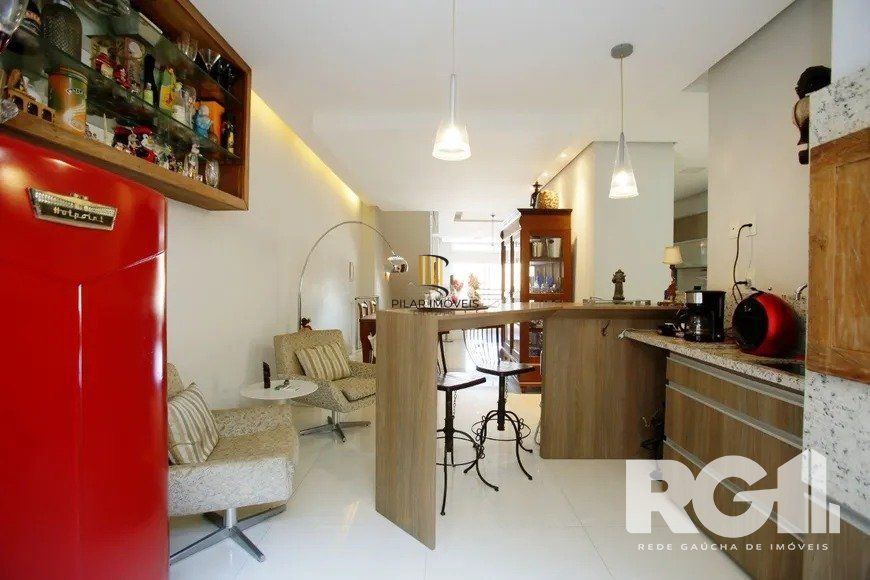 Casa 3 dormitórios no bairro Jardim Lindóia