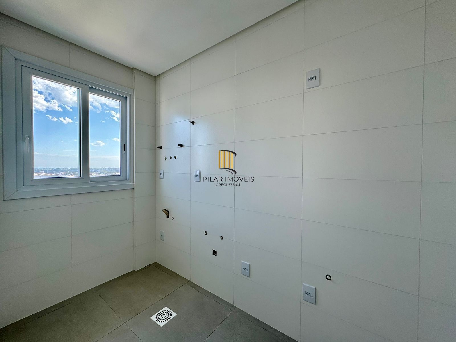 Apartamento 01 dormitórios 1 vaga na Rua Peri Capão da Canoa