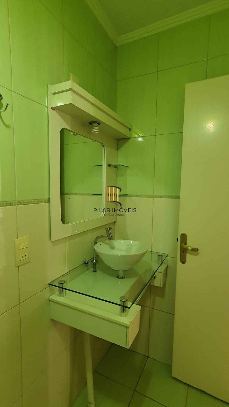Apartamento com 1 Quarto e 1 banheiro. Bairro São João