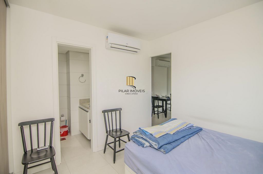 Apartamento mobiliado à venda com 1 dormitório no Mont Serrat