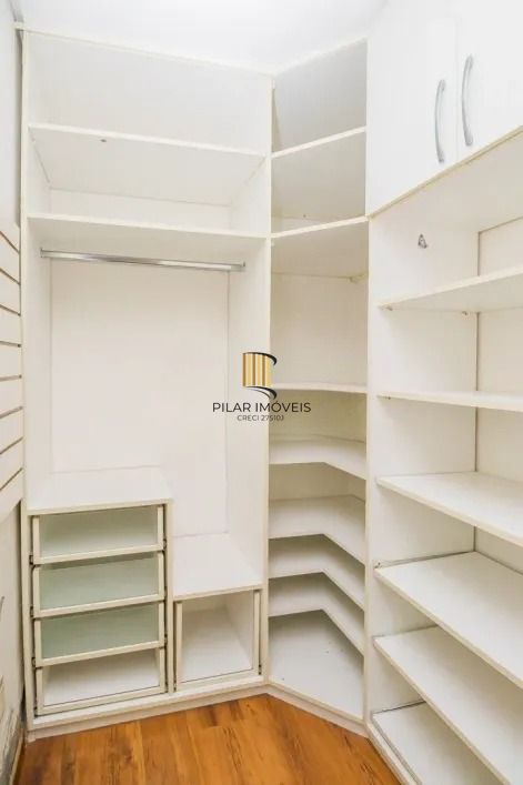 Casa em condomínio 4 suítes no bairro Ecoville