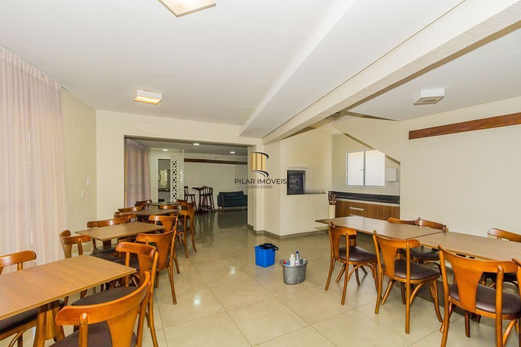 Casa em condomínio 3 dorm na Ary Tarrago