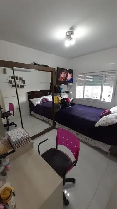 Apartamento 3 dormitórios no bairro Menino Deus