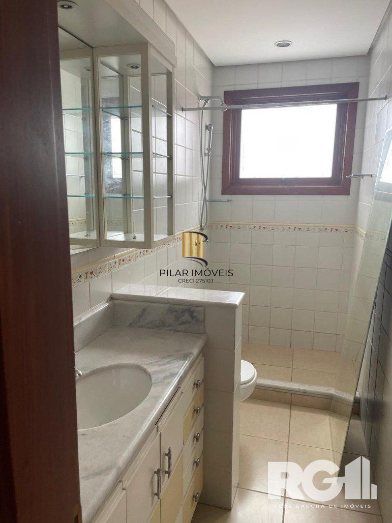 Casa de Condomínio 3 dormitórios no bairro Santa Tereza