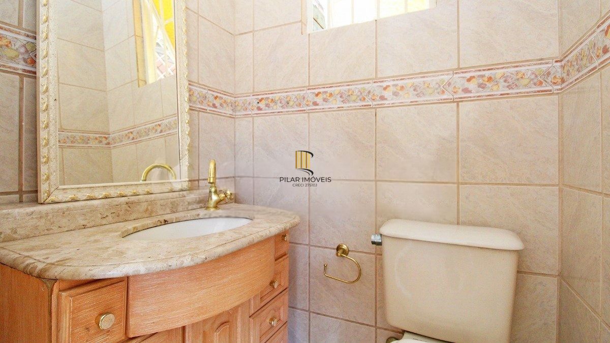 Casa com 4 dormitórios