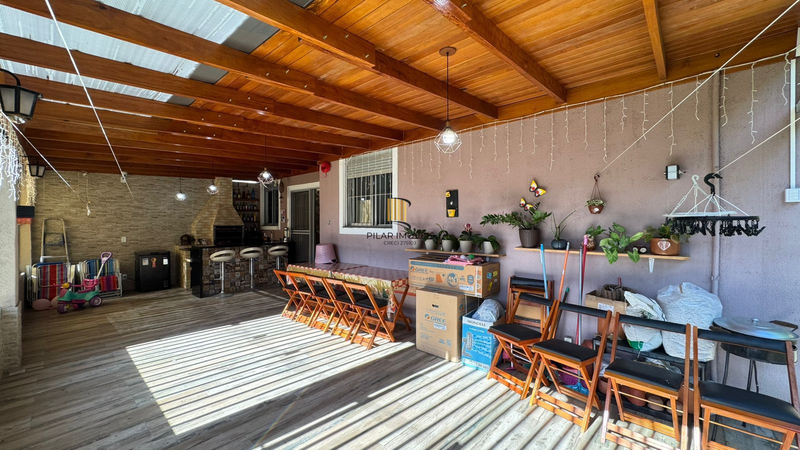 Garden com 3 dormitórios e pátio amplo na Zona Norte