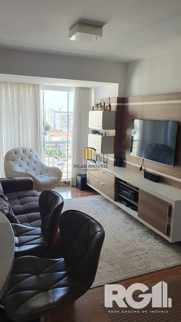 Apartamento 3 dormitórios no bairro Vila Ipiranga
