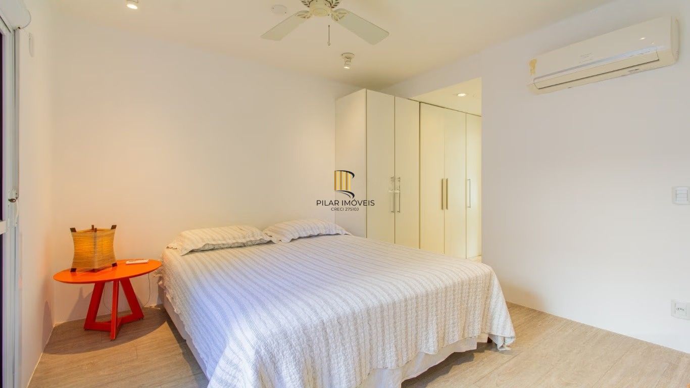 Casa em condomínio com terraço, piscina e espaço gourmet, Chacara das Pedras