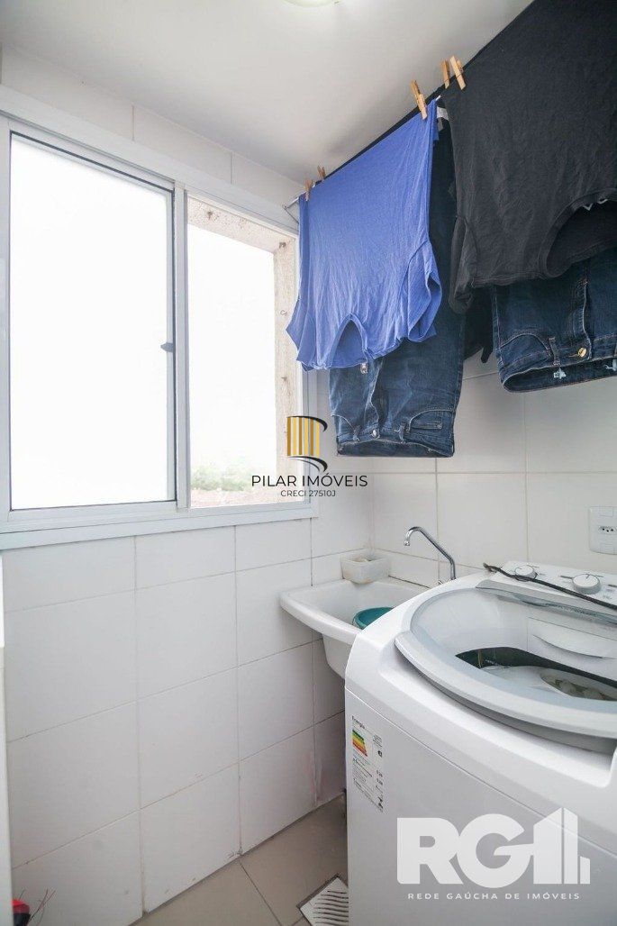 Apartamento 3 dormitórios no bairro Vila Ipiranga
