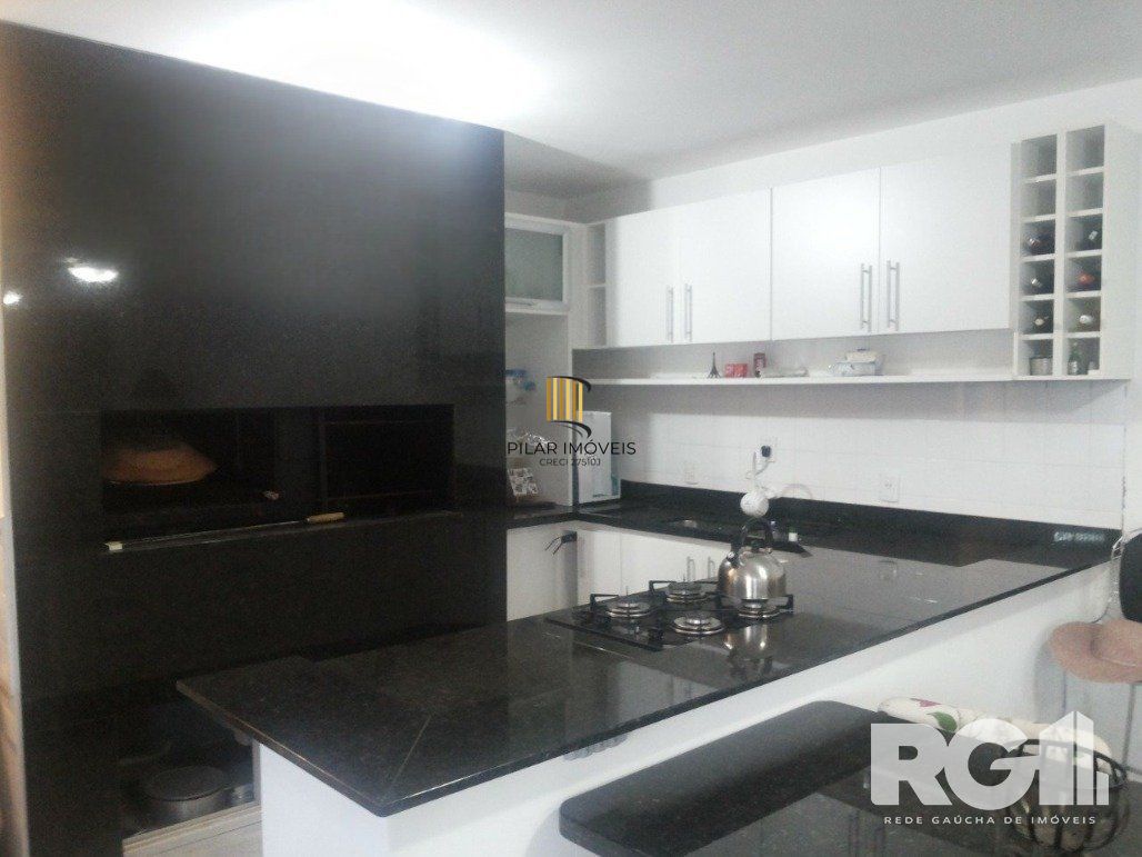 Casa 4 dormitórios no bairro Parque Santa Fé