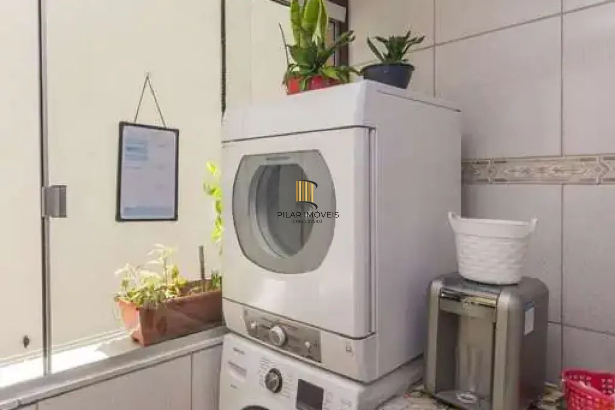 Apartamento 110m² privativos 3 dormitórios, churrasqueira e Elevador - Rua Elias Bothome, Jardim Itu Sabará,