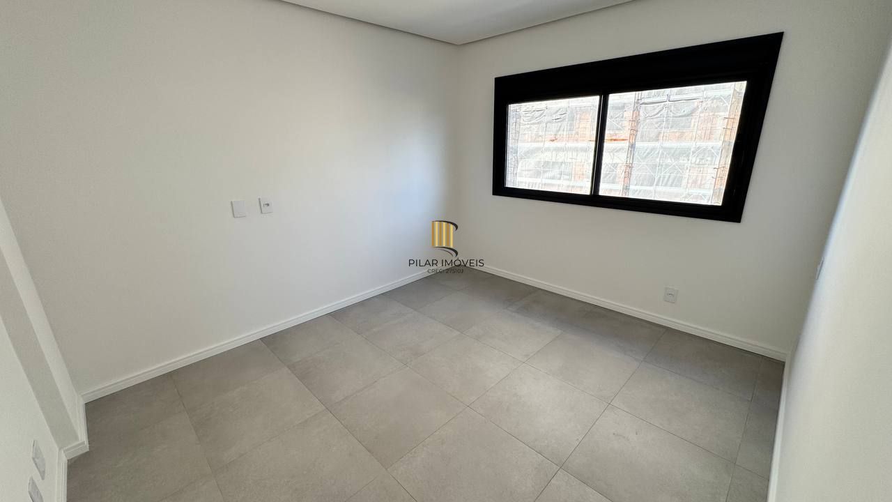 Apartamento 3 dormitórios no bairro Vila Ipiranga