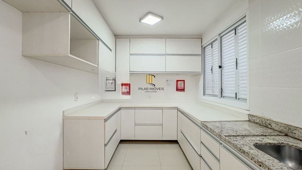 Casa de Condomínio 3 dormitórios no bairro Jardim Itu
