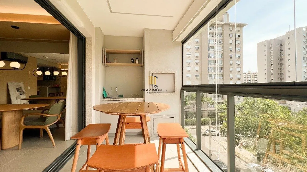 Apartamento Mobiliado com Suíte e Closet no Jardim Lindóia