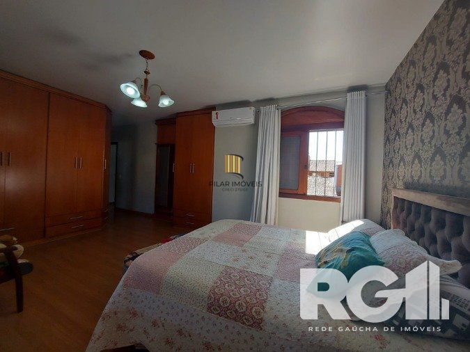 Casa 4 dormitórios no bairro Jardim Itu