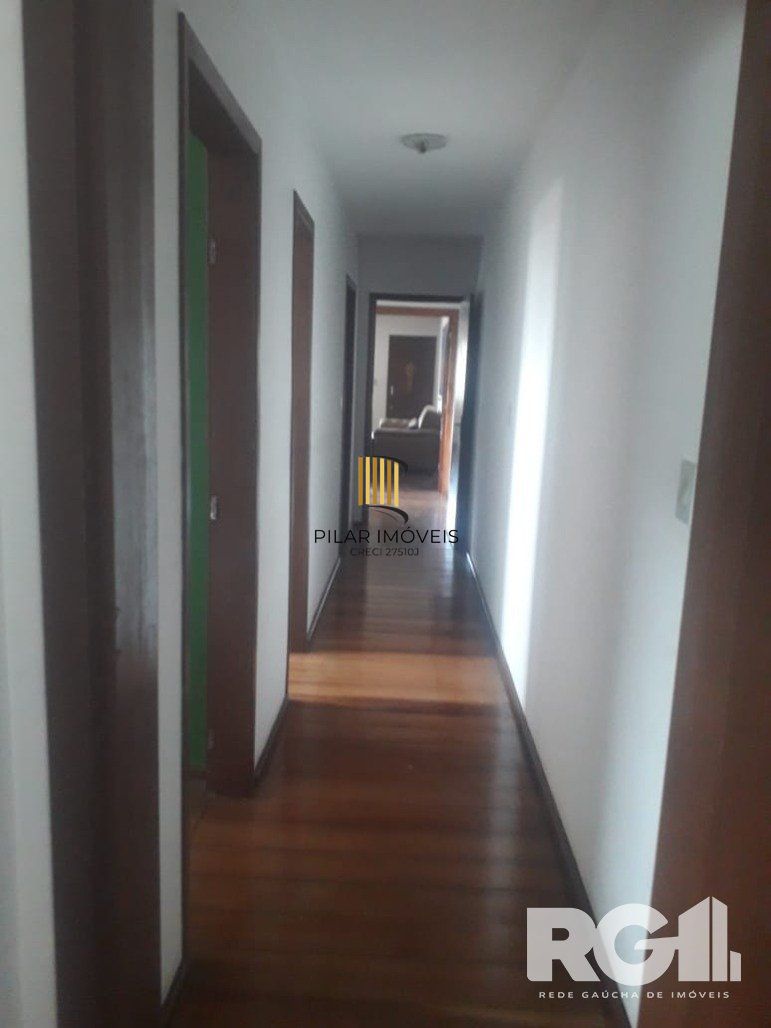 Casa 3 dormitórios no bairro Jardim São Pedro
