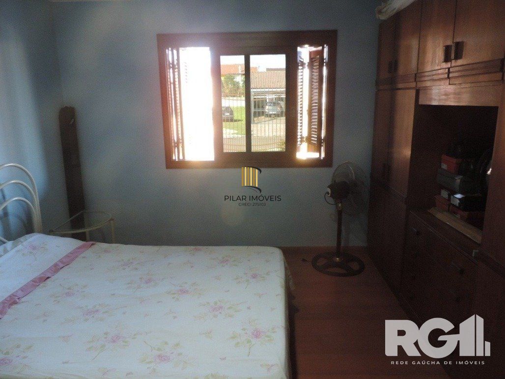 Casa 4 dormitórios no bairro Parque Santa Fé