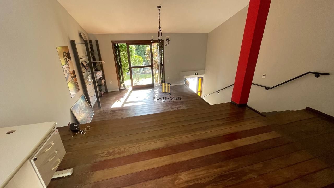 Casa 4 dormitórios no bairro Jardim Itu